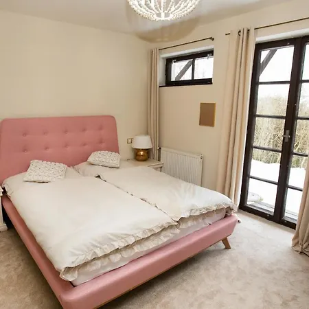 Mlyn Cernovice Hotel