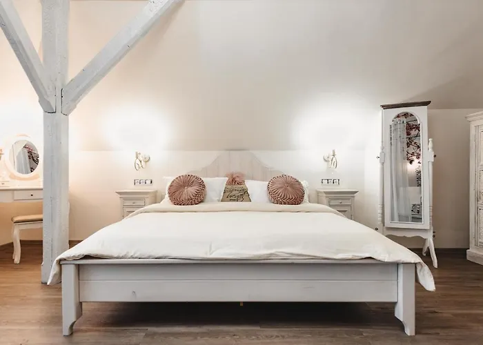 Mlyn Cernovice Hotel